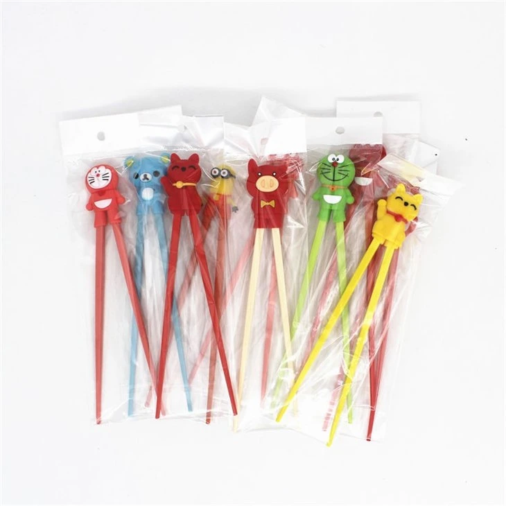 Wholesale BPA Free Silicone Kids Training Chopsticks Cartoon Animal Helper Chopsticks Manufacturer high quality